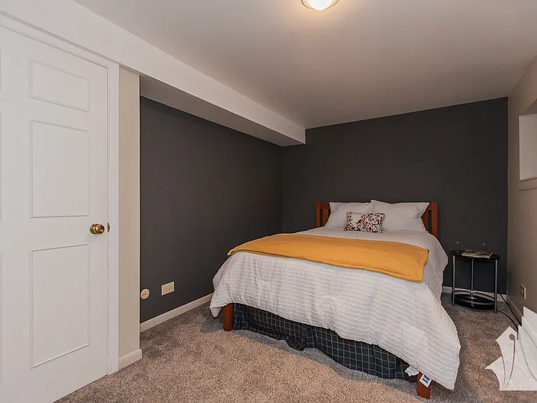1625 W Hollywood Ave #1 — Photo 26