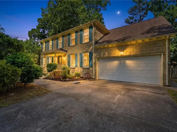 1609 Collier Ln, Virginia Beach, VA 23455