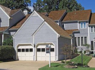 1262 Wedgewood Manor Way, Reston, VA 20194