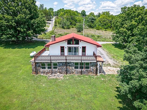 4th image of 163 Ewing Ln
