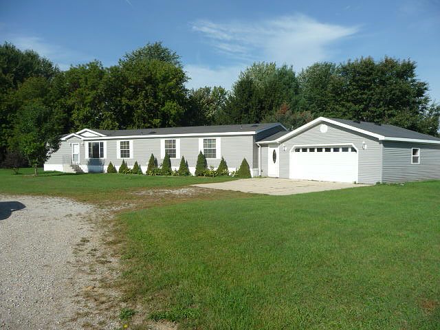 1st image of 4055 Evergreen N #68