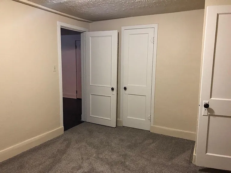 805 N Adams St #B — Photo 2