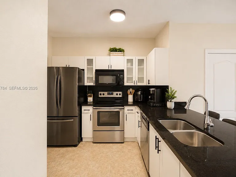 3512 SW 171st Ave — Photo 6