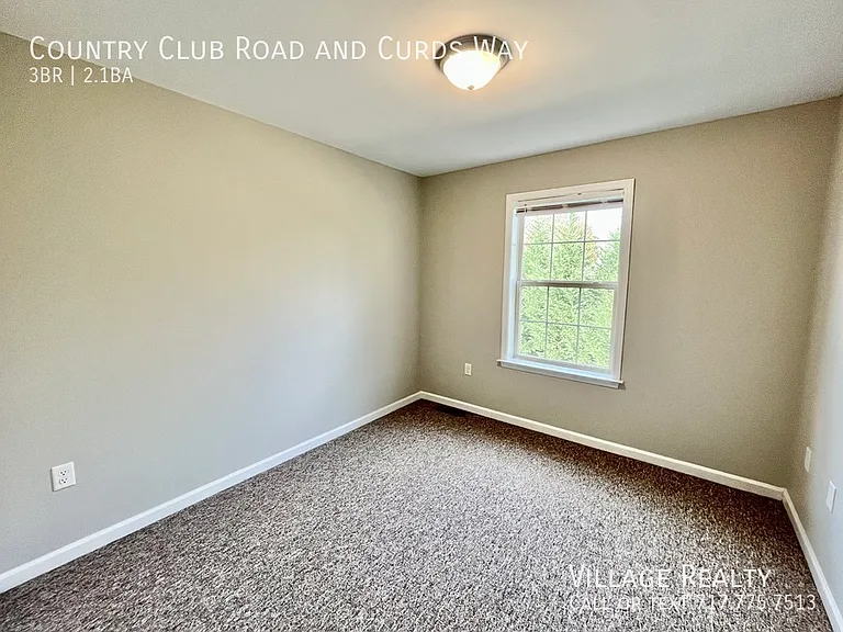Country Club Rd — Photo 22