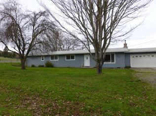 4642 Rising Glen Dr, Central Pt, OR 97502