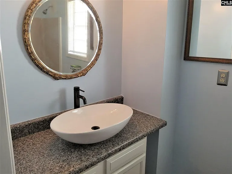 505 Georgia St — Photo 17