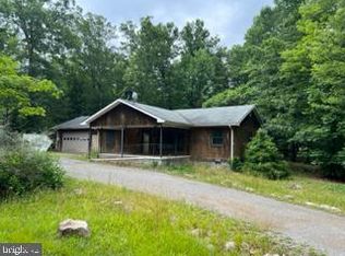 221 Warden Circle Rd, Wardensville, WV 26851