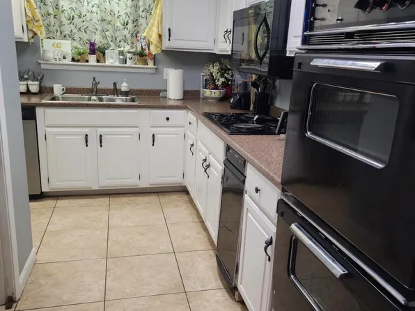 2512 Shadowbrook Dr, Baton Rouge, LA 70816