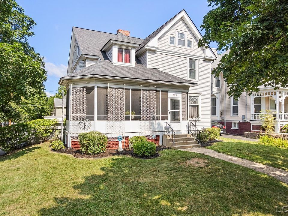 1st image of 403 Finch St