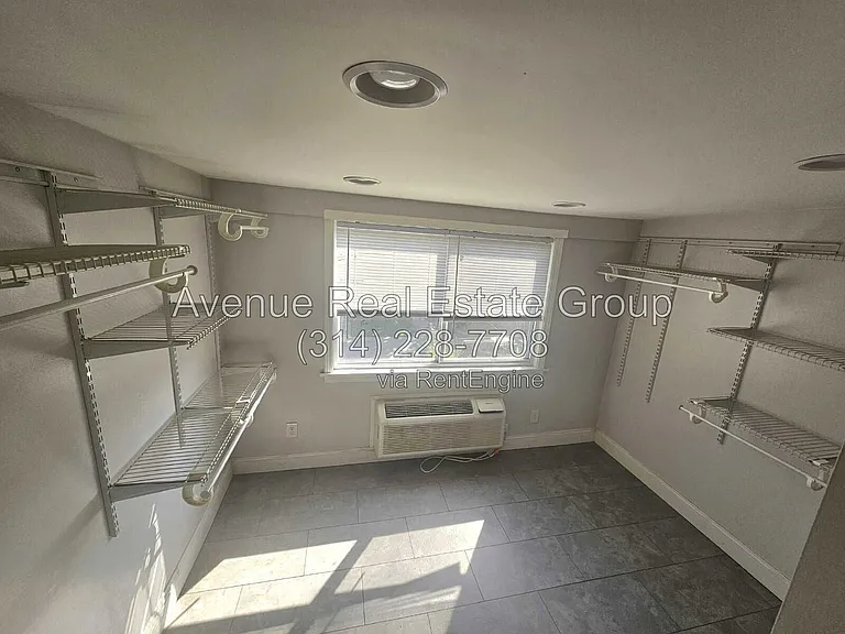 4634 Ray Ave — Photo 10