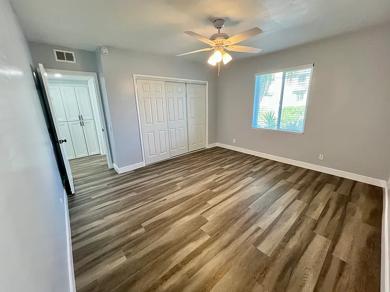 Welcome to Pacific View Apartments — Photo 17