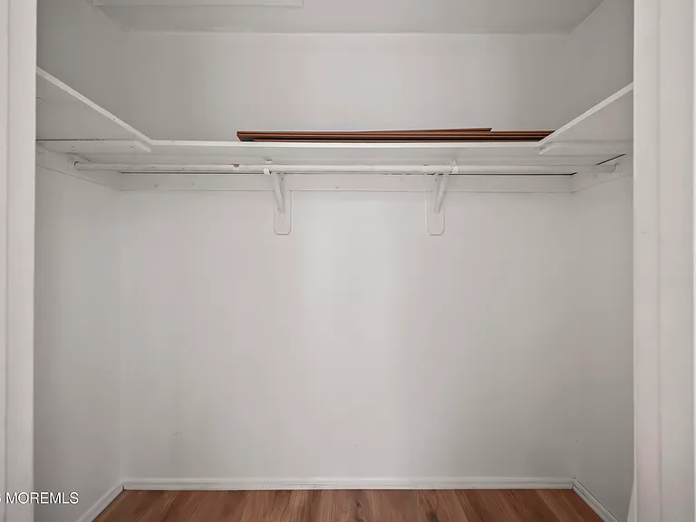 18-5 Augusta Ct #5 — Photo 22