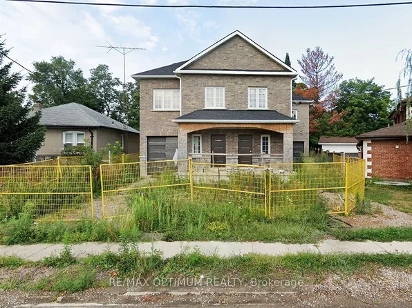 73 Park St, Brampton, ON L6X 1V1