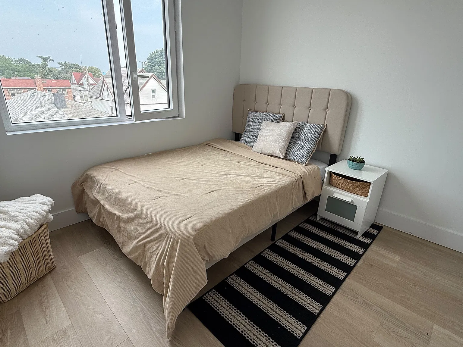 1 bed, $1,250 — Photo 4
