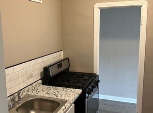 1365 Clarence Ave, Lakewood, OH