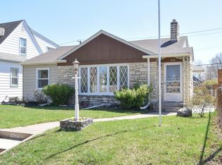 972 Eleanor Ave, Saint Paul, MN 55102