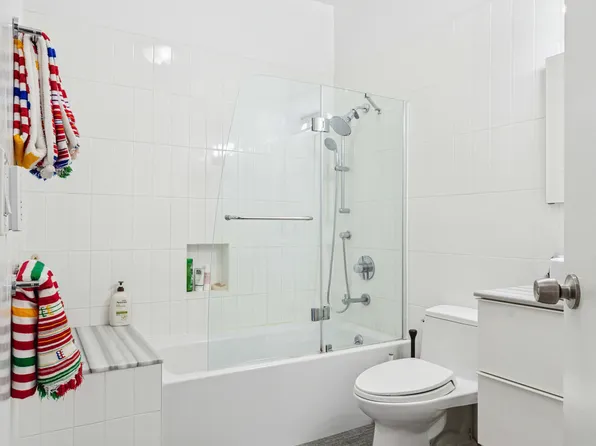 7 East 129th Street image 10 of 25