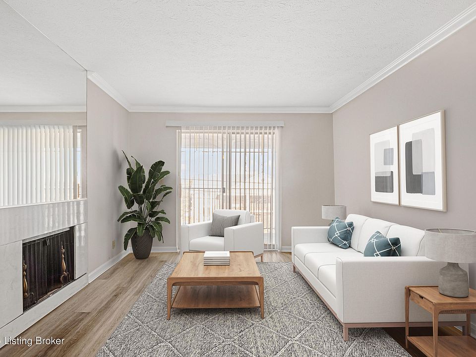 1st image of 3309 Colonial Manor Cir Unit 5A