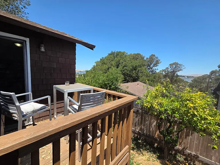 1401 Lang St — Photo 12