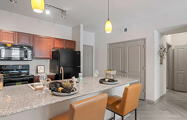 The Residences at Pearland Town Center Apartments — Photo 30