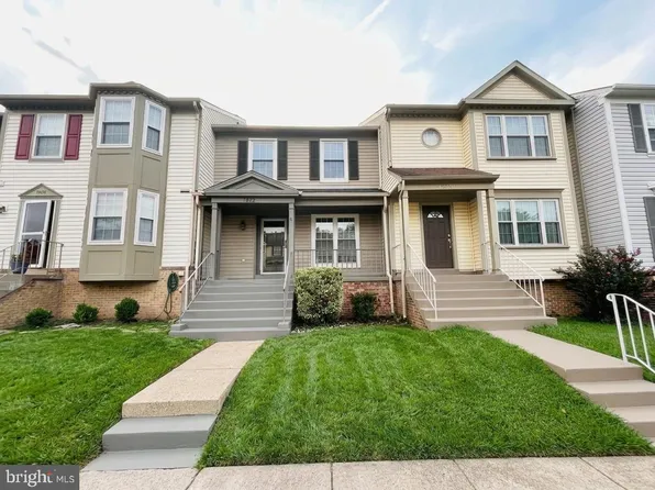 7822 Brookview Ct, Manassas, VA 20109