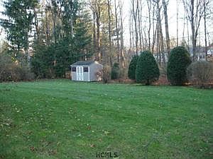 3rd image of 106 Coolidge Ave