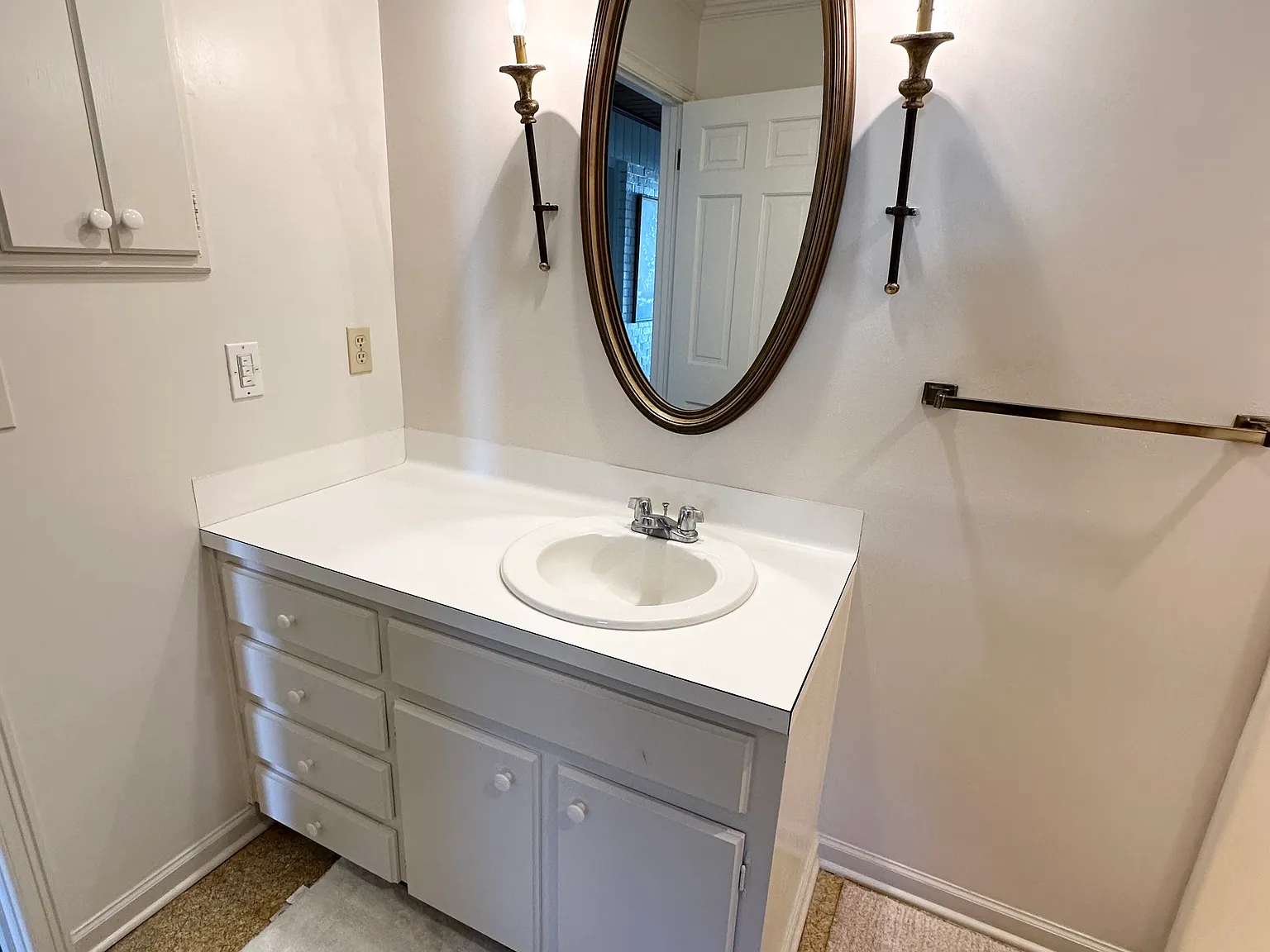 1 bed, 600 sqft, $1,100 — Photo 4