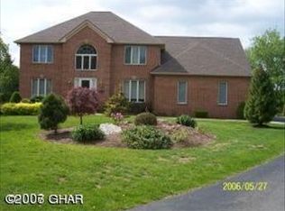 2 Hunter Rd, Hazleton, PA 18201