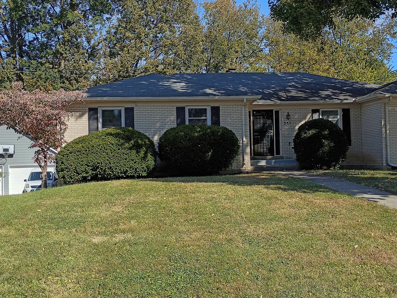 3 bed, 1500 sqft, $1,925 — Photo 1