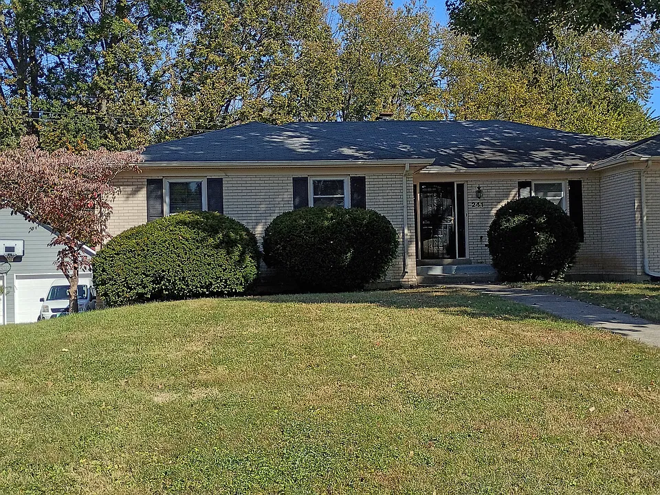 241 Fontaine Cir #A