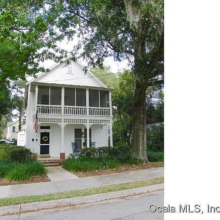 1st image of 713 SE 2nd St