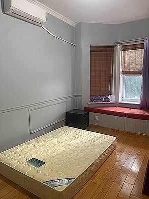 3rd image of 616 61st St Floor 1