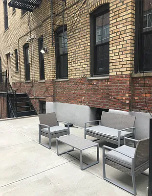 Rented by Zjama Realty Corp | media 29