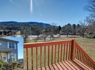 112 Smoke Rise Dr, Murphy, NC 28906