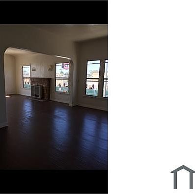 4th image of 3331 W 59th Pl