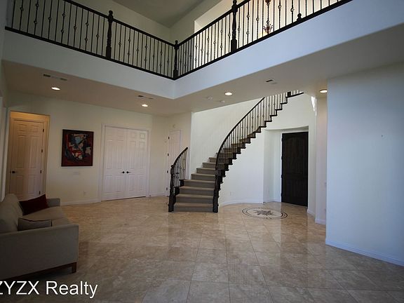 2nd image of 316 Lorelei Rock St