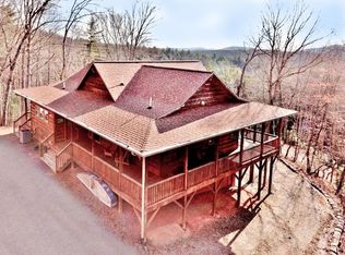 860 Hollybrook Dr, Murphy, NC 28906