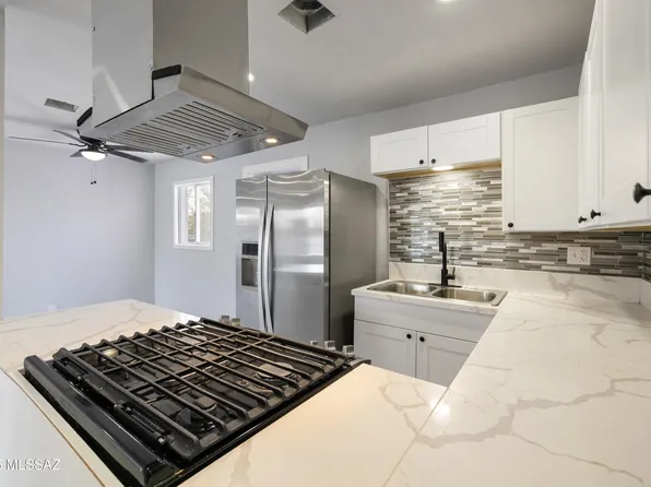 5609 E Juarez St, Tucson, AZ 85711