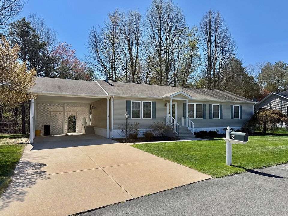 1st image of 24 Mayflower Dr #222