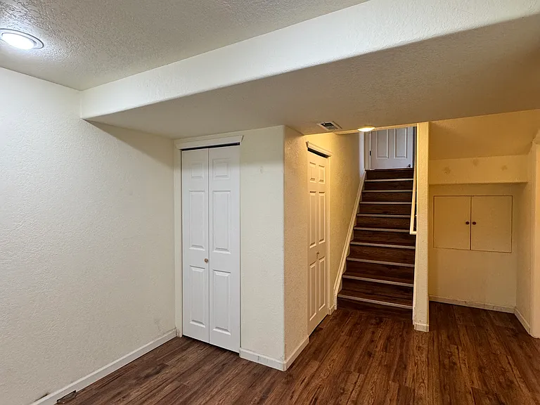 9882 Saybrook St — Photo 23