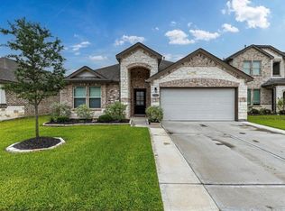 5311 Latigo Ct, Alvin, TX 77511
