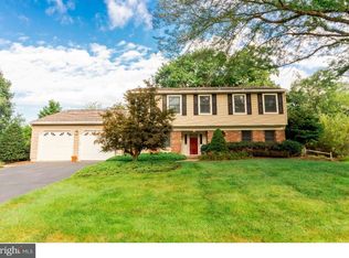 77 Parker Rd S, Plainsboro, NJ 08536