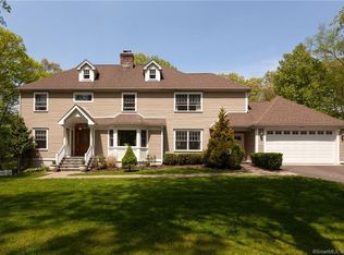 4 Bow End Rd, Norwalk, CT 06851