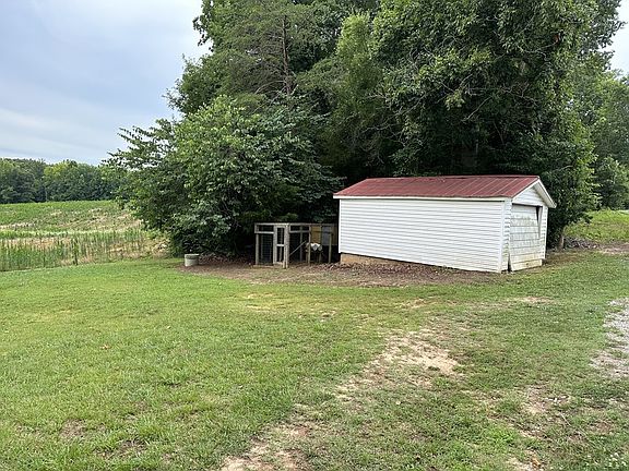 5th image of 889 Tola Rd