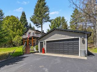 1177 Anderson Rd, Boyne City, MI 49712