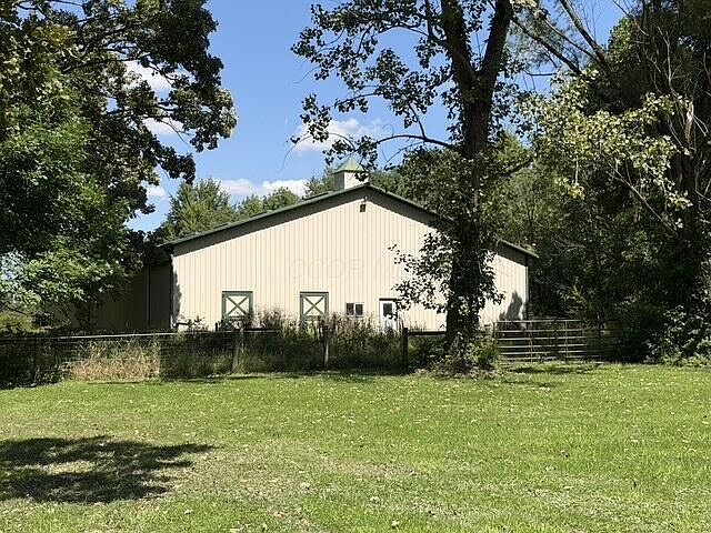 2nd image of 8216 Kennedy Rd