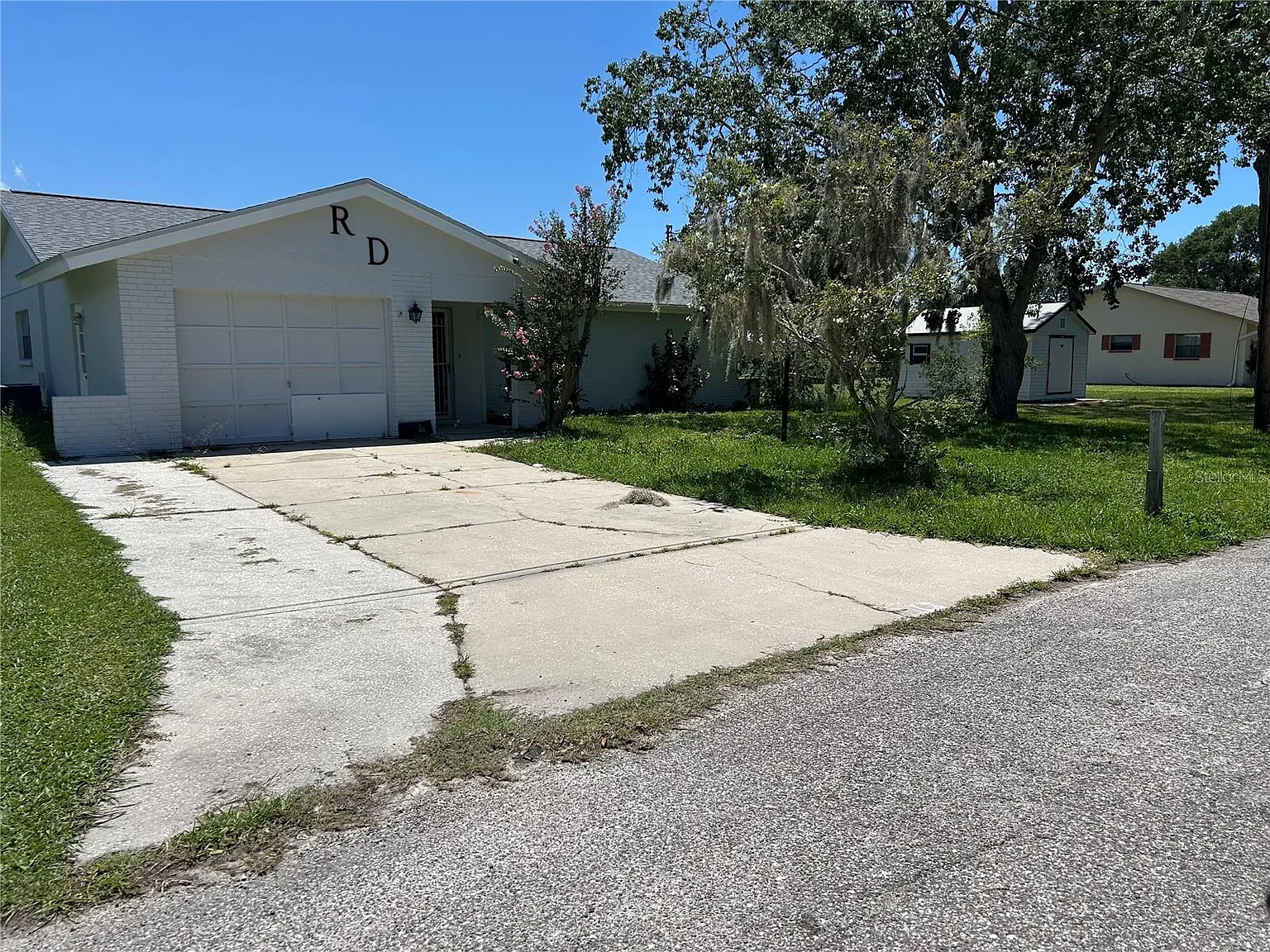 2 bed, 1407 sqft, $1,900 — Photo 1