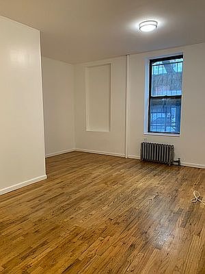 1st image of 338 E 15th St APT 1A