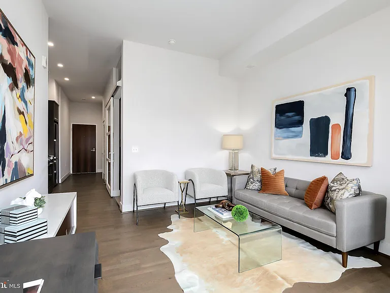 525 Water St SW #430 — Photo 11