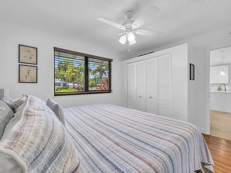 836 Club Dr — Photo 22